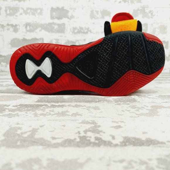 Nike Air Max 2010 Lebron VIII 8 Youth Bred Black Red OG Basketball Shoes V761 - Picture 8 of 13